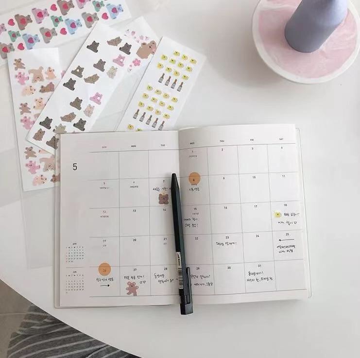 【泪时光】25岁不露脸女白领,公开近照引围观:“纵欲过度,正在慢慢榨干你”