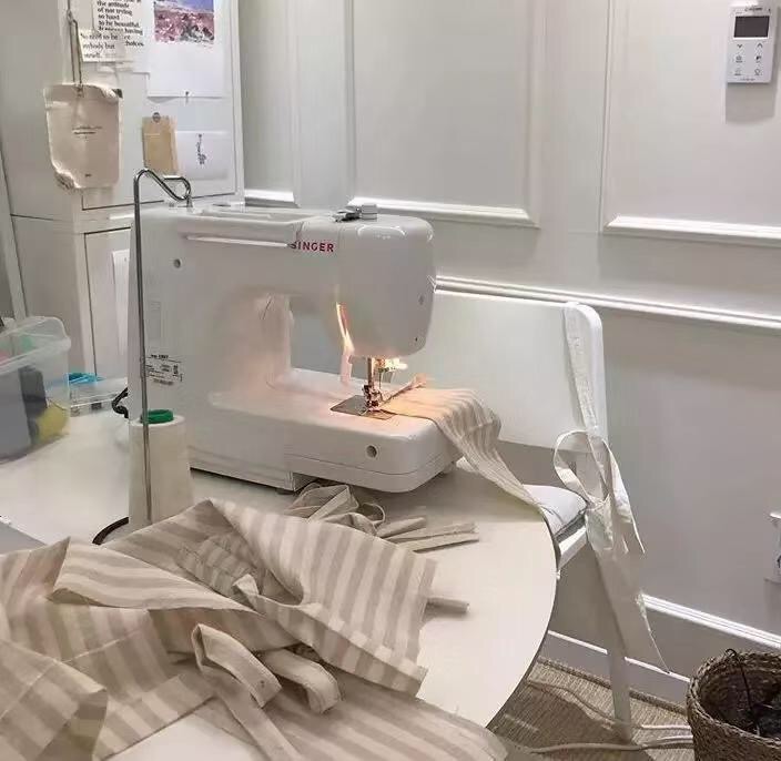 【泪时光】25岁不露脸女白领,公开近照引围观:“纵欲过度,正在慢慢榨干你”