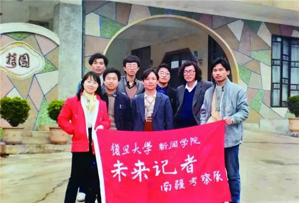 【泪时光】你聊微信的方式,暴露了你的社交层次