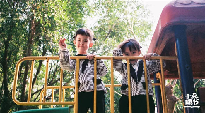 【泪时光】告诉孩子:余生很贵,请远离心穷的人