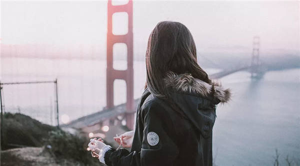 【泪时光】“没见识的女孩,出门都不坐飞机”:我见过最可怕的伴侣,都在强求“三观一致”