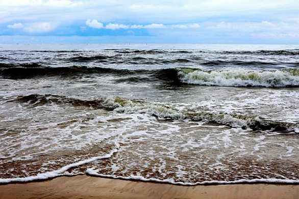 【泪时光】能让98.6%的人看完纷纷落泪的治愈神作游戏!《爱已成往事》